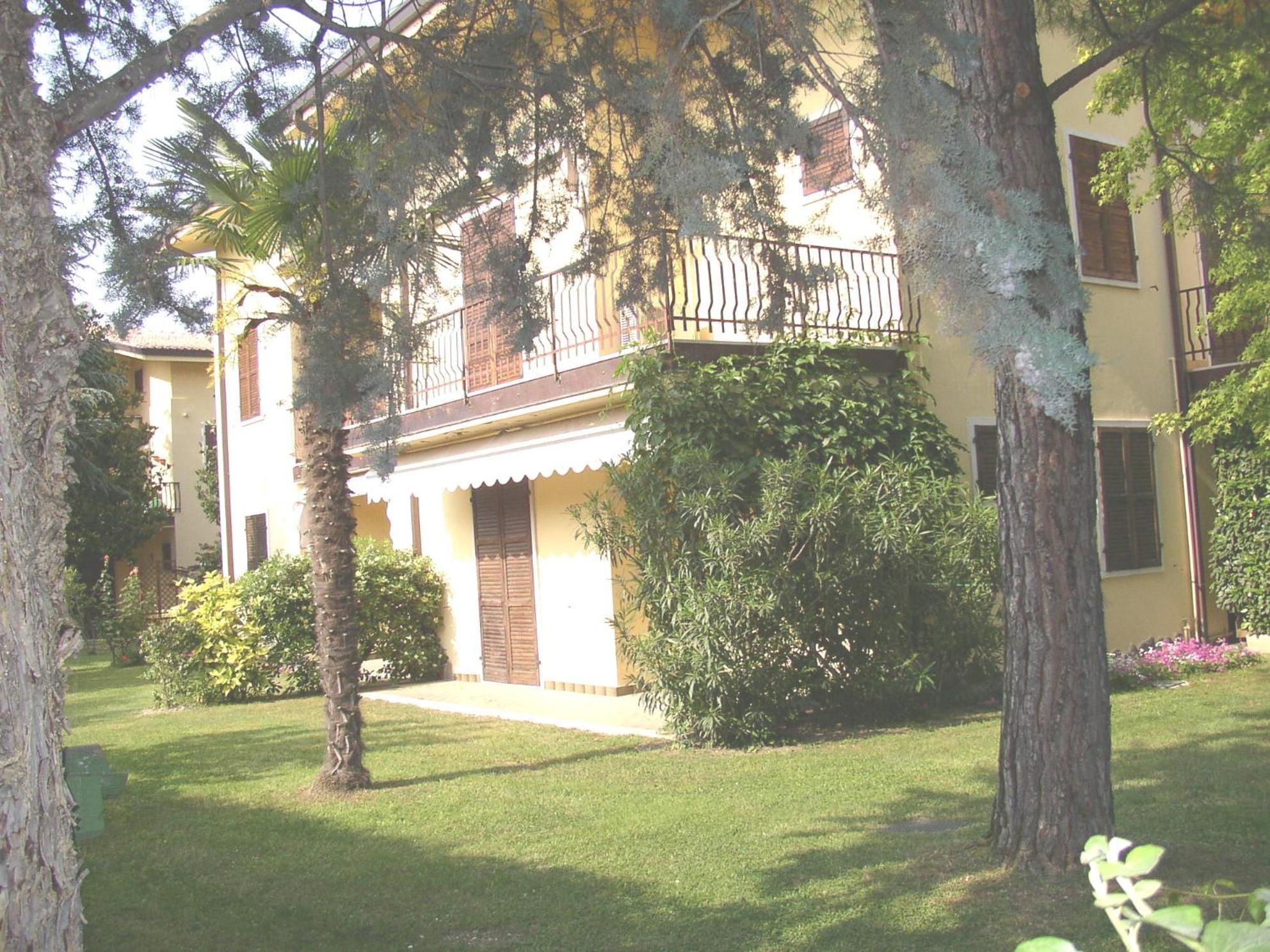 Residence Primavera Бардолино Екстериор снимка