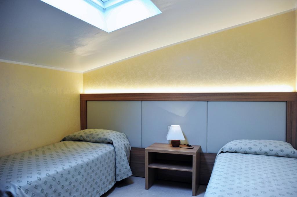 Residence Primavera Бардолино Екстериор снимка